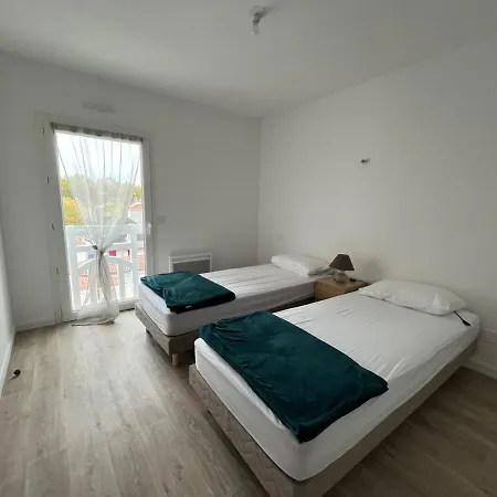 Appartement Arcachon, 3 Pièces, 6 Personnes - Fr-1-374-196