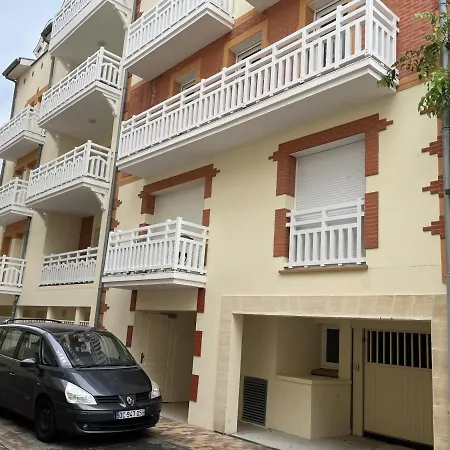 Superbe T3 De 66 M² Centre Avec Parking Et Balcon A 200m De La - Fr-1-374-196 Apartment
